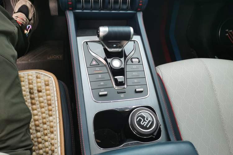 Used BYD Yuan PLUS 2022 430 km Luxury Version Gear Lever