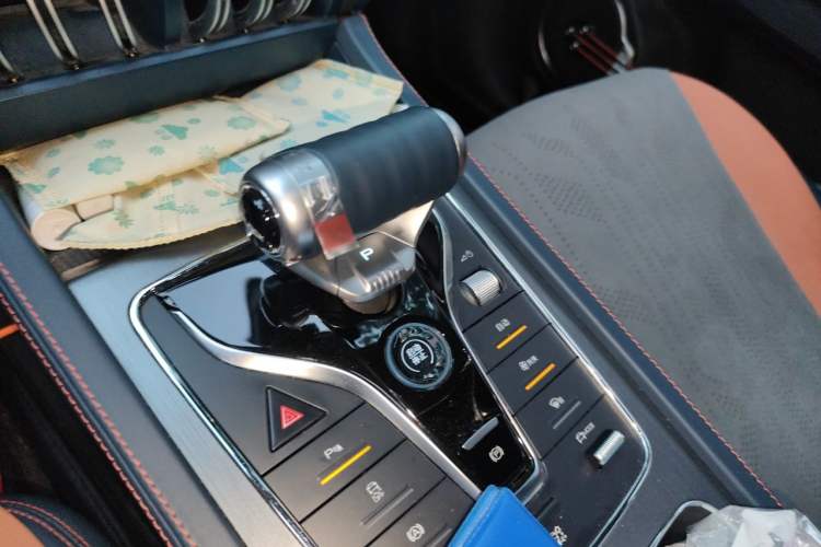 Used BYD Yuan PLUS 2022 430 km Luxury Version Gear Lever