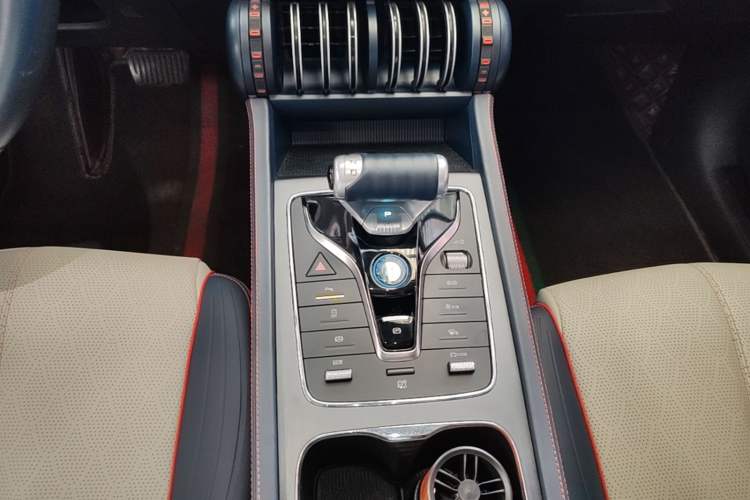 Used BYD Yuan PLUS 2022 430 km Luxury Version Gear Lever
