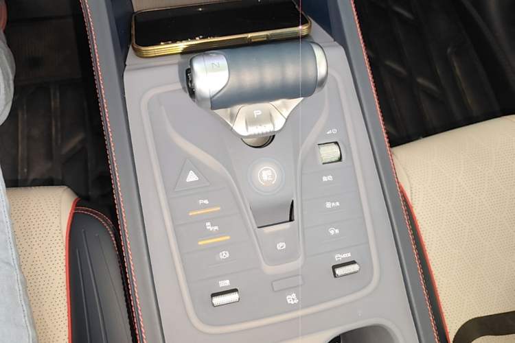 Used BYD Yuan PLUS 2022 510 km Flagship Version Gear Lever