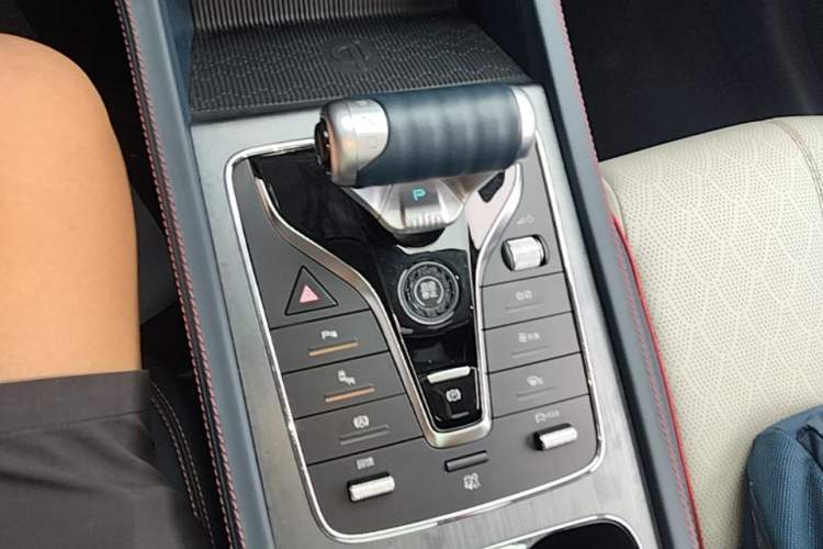 Used BYD Yuan PLUS 2022 510 km Flagship Version Gear Lever
