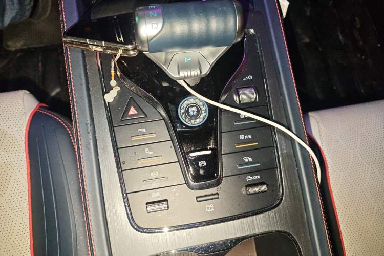 Used BYD Yuan PLUS 2022 510 km Flagship Version Gear Lever
