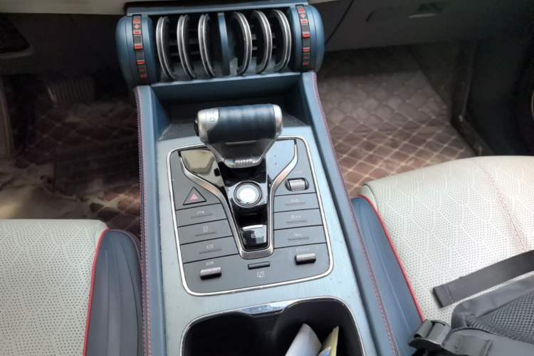 Used BYD Yuan PLUS 2022 430 km Luxury Version Gear Lever