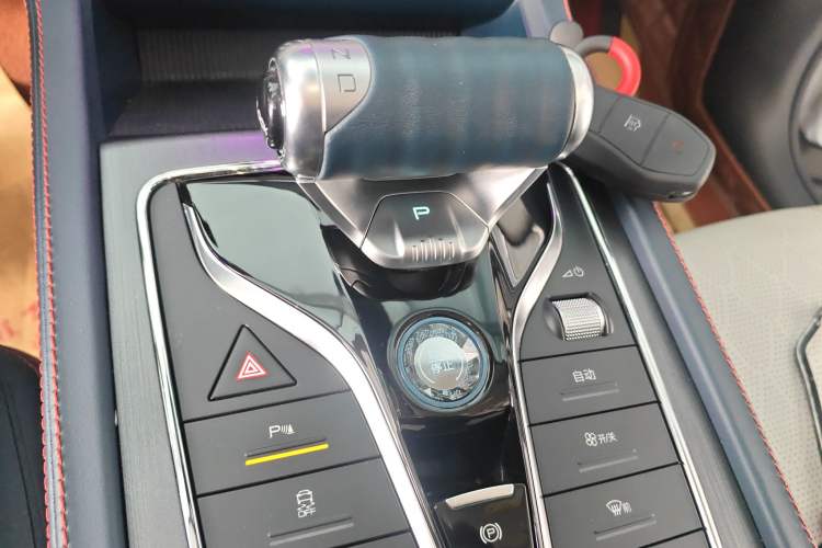 Used BYD Yuan PLUS 2022 430 km Luxury Version Gear Lever