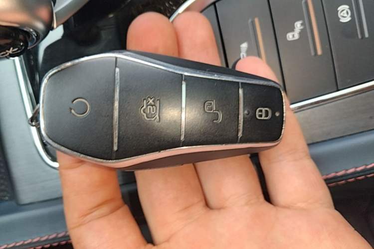 Used BYD Yuan PLUS 2022 510 km Flagship Version Interior 1