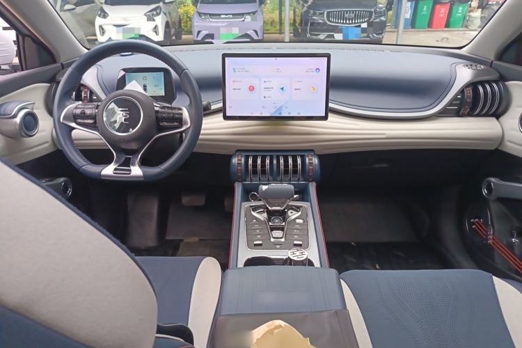 Used BYD Yuan PLUS 2022 430 km Luxury Version Interior 2