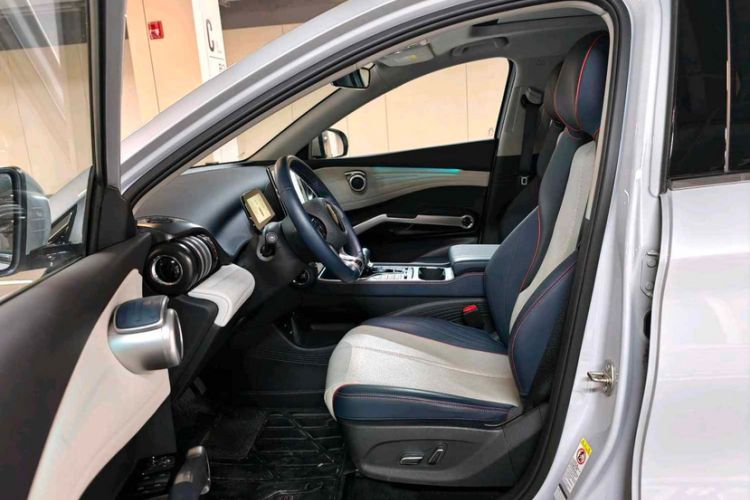 Used BYD Yuan PLUS 2022 510 km Flagship Version Interior 2