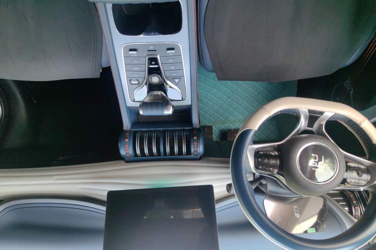 Used BYD Yuan PLUS 2022 510 km Flagship Version Interior 3