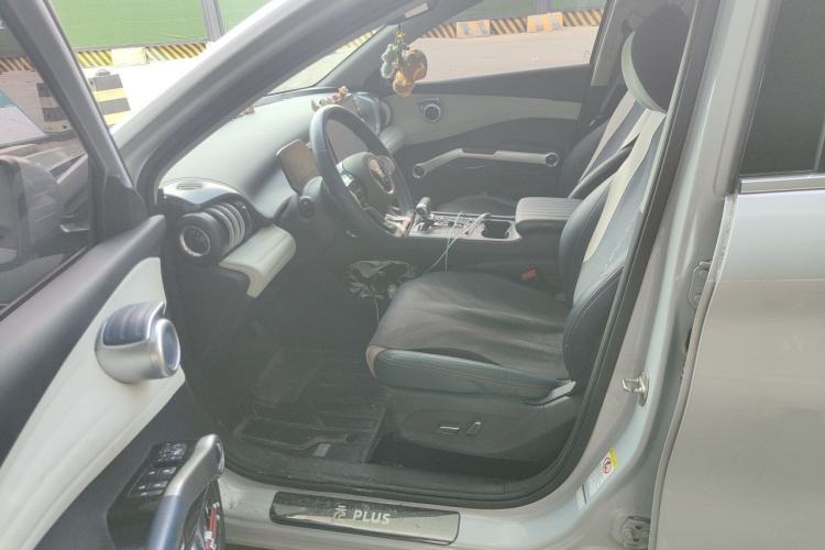 Used BYD Yuan PLUS 2022 430 km Luxury Version Interior 3