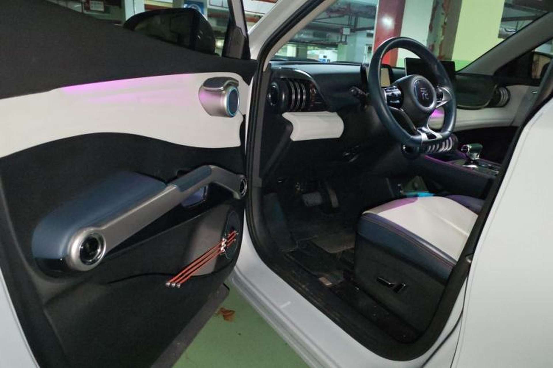 Used BYD Yuan PLUS 2022 510 km Flagship Version Interior 3