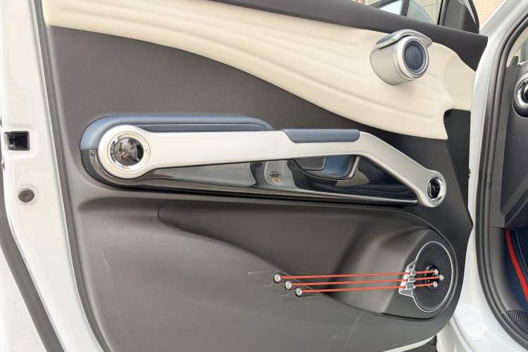 Used BYD Yuan PLUS 2022 430 km Luxury Version Interior 6