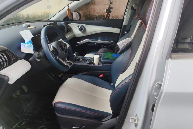 Used BYD Yuan PLUS 2022 430 km Luxury Version Left Front Seat