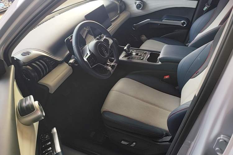 Used BYD Yuan PLUS 2022 430 km Luxury Version Left Front Seat