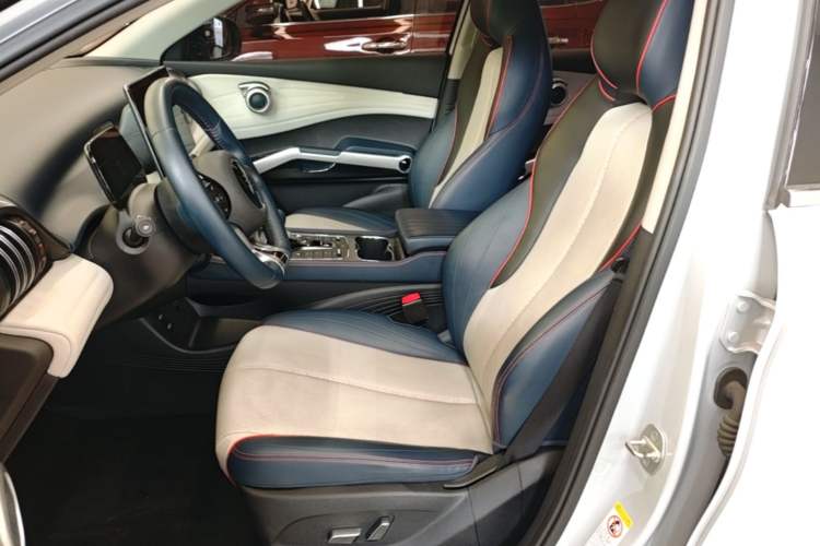 Used BYD Yuan PLUS 2022 510 km Luxury Version Left Front Seat