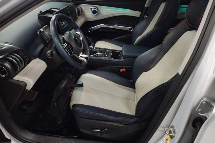 Used BYD Yuan PLUS 2022 510 km Flagship Version Left Front Seat