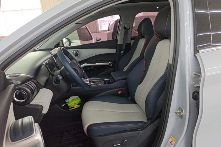 Used BYD Yuan PLUS 2022 430 km Luxury Version Left Front Seat