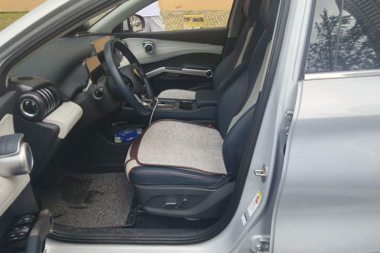 Used BYD Yuan PLUS 2022 510 km Luxury Version Left Front Seat