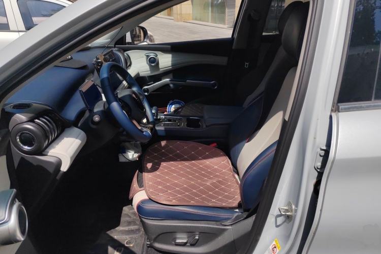 Used BYD Yuan PLUS 2022 430 km Luxury Version Left Front Seat