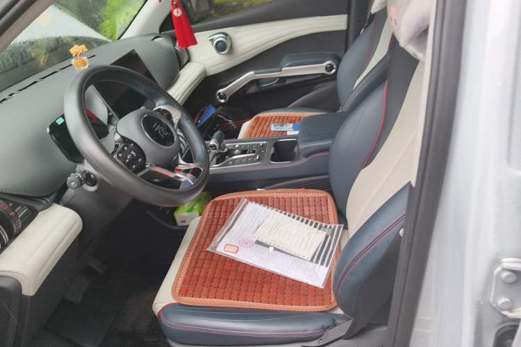 Used BYD Yuan PLUS 2022 430 km Luxury Version Left Front Seat