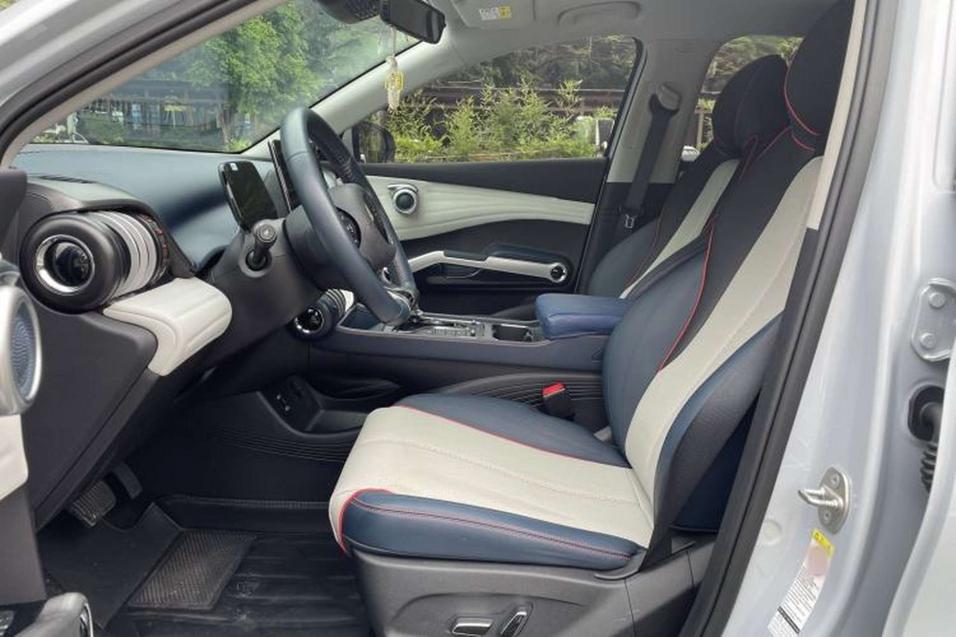 Used BYD Yuan PLUS 2022 510 km Flagship Version Left Front Seat