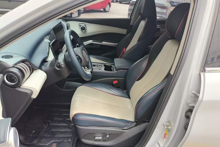 Used BYD Yuan PLUS 2022 510 km Luxury Version Left Front Seat