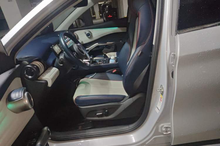 Used BYD Yuan PLUS 2022 510 km Flagship Version Left Front Seat