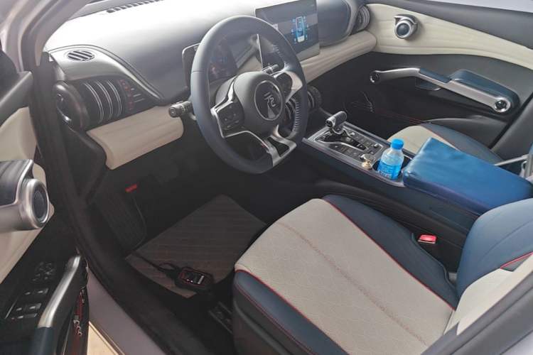 Used BYD Yuan PLUS 2022 510 km Luxury Version Left Front Seat