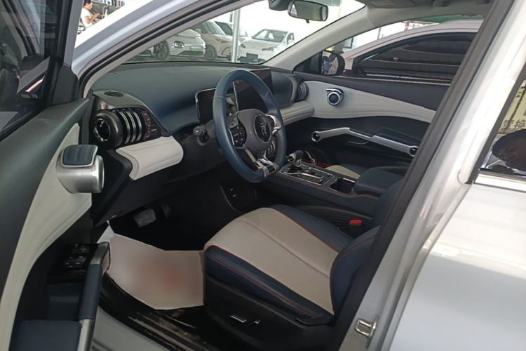 Used BYD Yuan PLUS 2022 510 km Luxury Version Left Front Seat