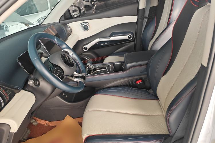 Used BYD Yuan PLUS 2022 430 km Luxury Version Left Front Seat