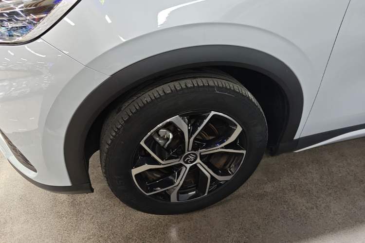 Used BYD Yuan PLUS 2022 510 km Luxury Version Left Front Wheel Hub