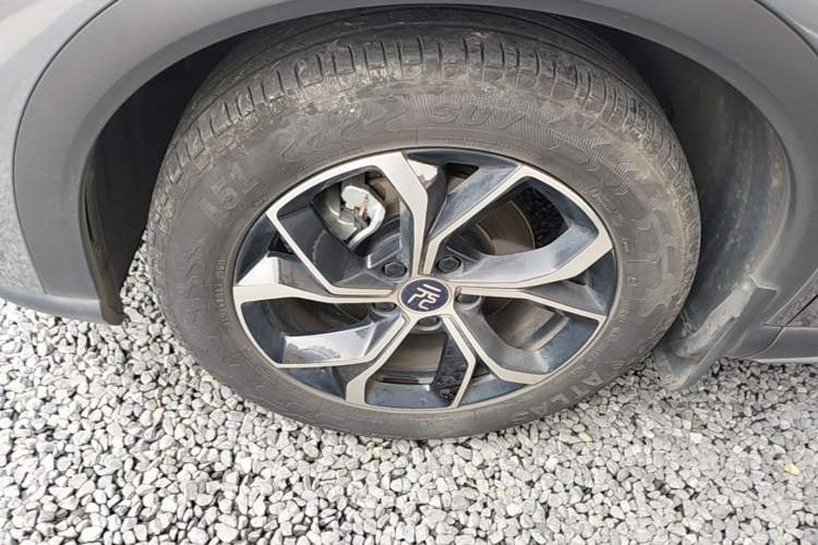 Used BYD Yuan PLUS 2022 430 km Luxury Version Left Front Wheel Hub
