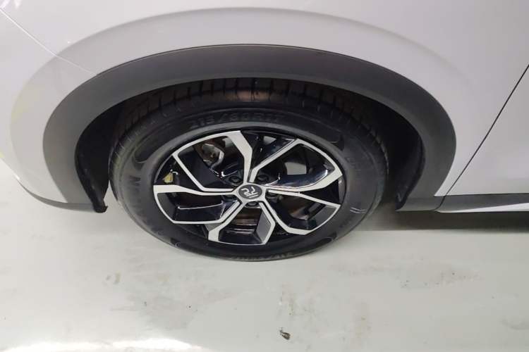 Used BYD Yuan PLUS 2022 430 km Luxury Version Left Front Wheel Hub