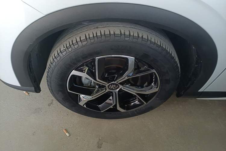 Used BYD Yuan PLUS 2022 510 km Luxury Version Left Front Wheel Hub