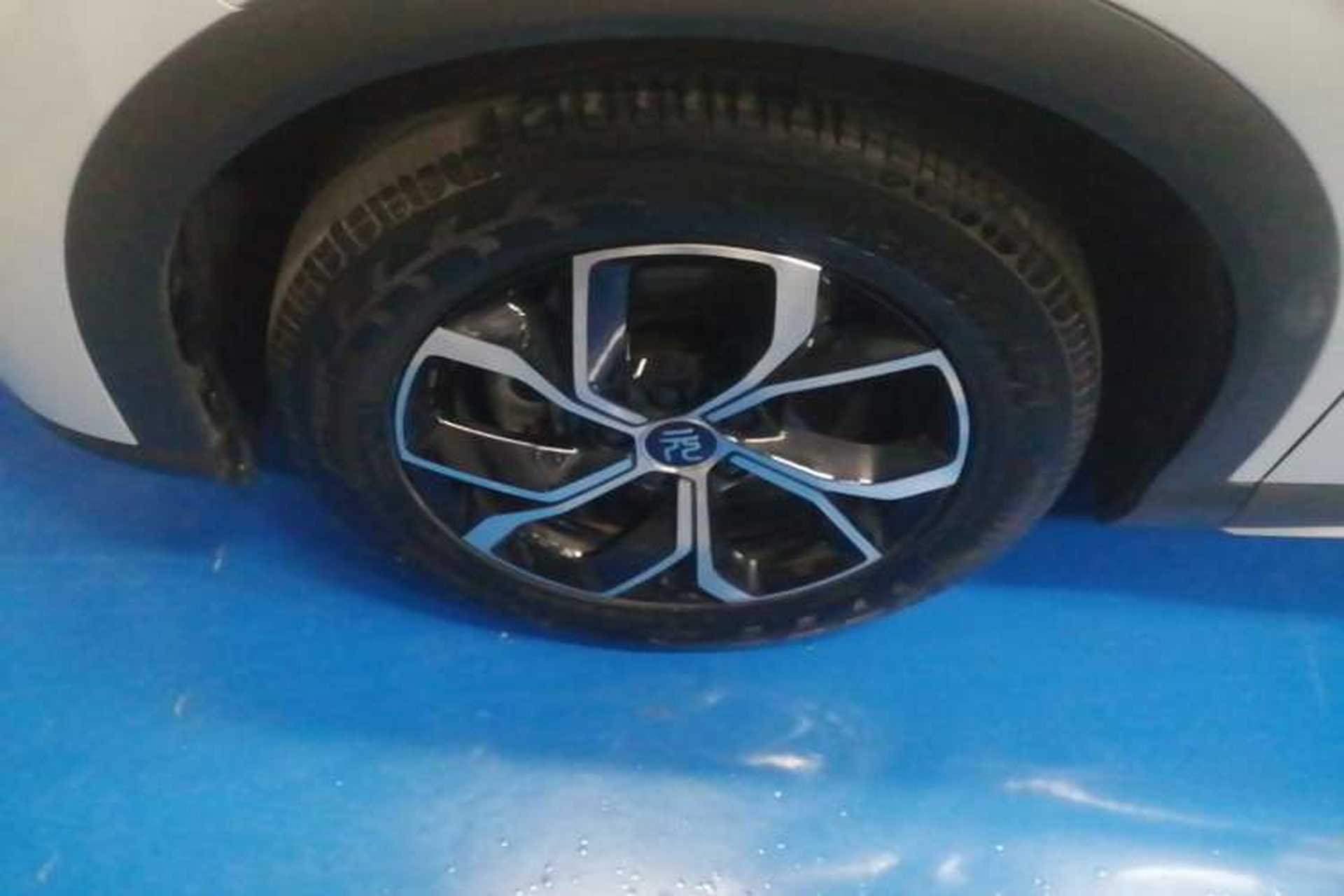 Used BYD Yuan PLUS 2022 430 km Luxury Version Left Front Wheel Hub