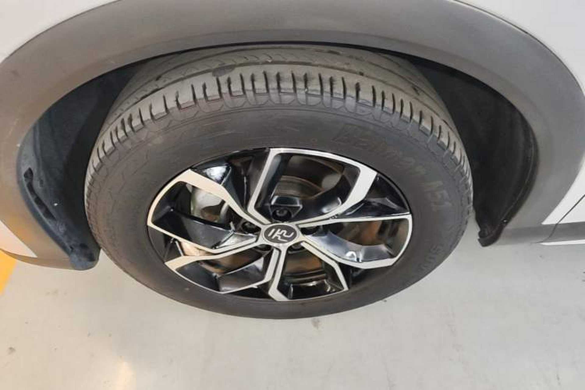 Used BYD Yuan PLUS 2022 510 km Luxury Version Left Front Wheel Hub