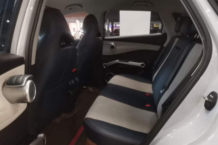 Used BYD Yuan PLUS 2022 510 km Luxury Version Left Rear Seat