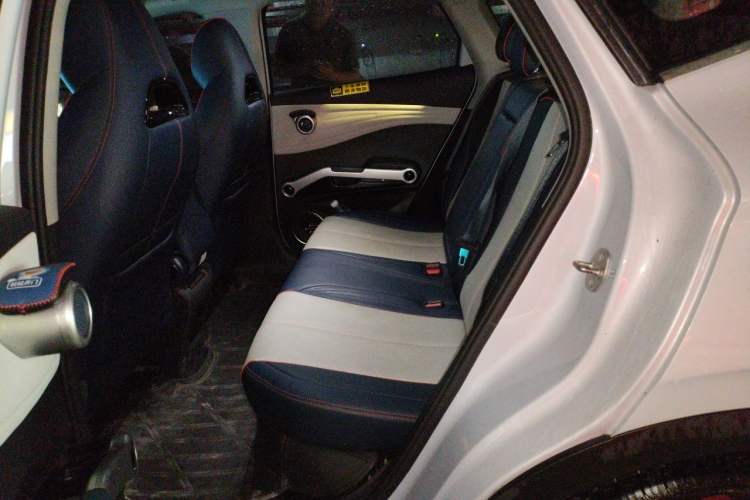 Used BYD Yuan PLUS 2022 510 km Flagship Version Left Rear Seat