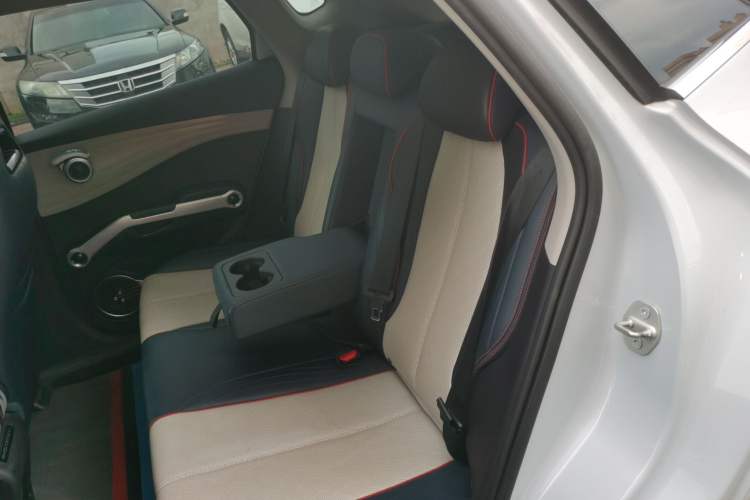 Used BYD Yuan PLUS 2022 430 km Luxury Version Left Rear Seat