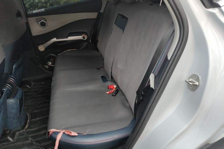 Used BYD Yuan PLUS 2022 430 km Luxury Version Left Rear Seat
