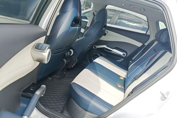 Used BYD Yuan PLUS 2022 430 km Luxury Version Left Rear Seat
