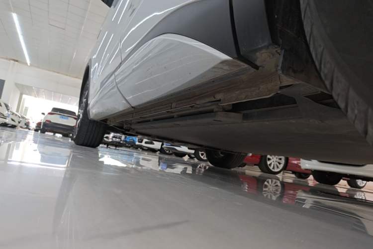 Used BYD Yuan PLUS 2022 430 km Luxury Version Left Side Sill