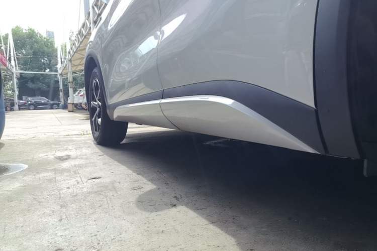 Used BYD Yuan PLUS 2022 430 km Luxury Version Left Side Sill
