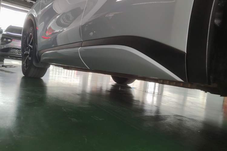 Used BYD Yuan PLUS 2022 430 km Luxury Version Left Side Sill