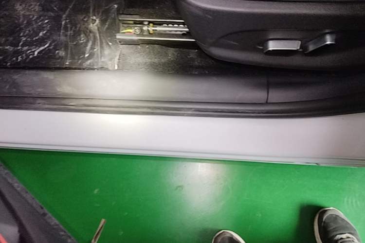 Used BYD Yuan PLUS 2022 430 km Luxury Version Left Side Sill
