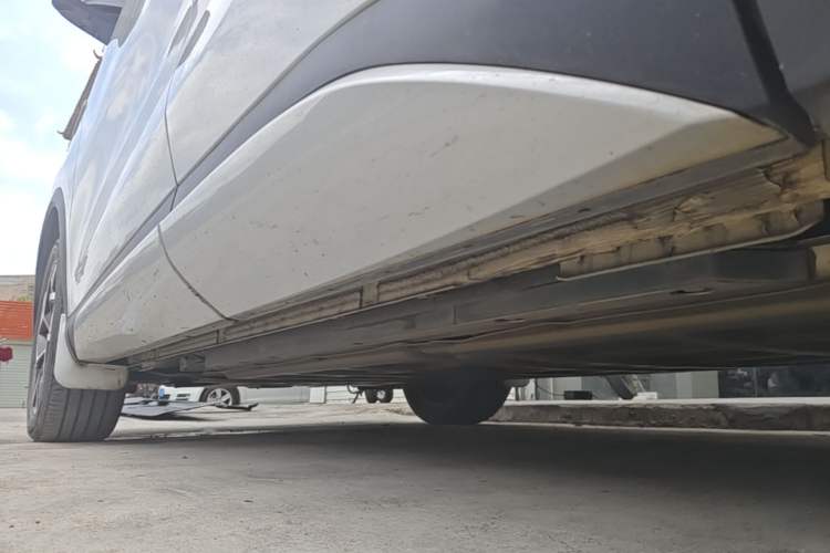 Used BYD Yuan PLUS 2022 510 km Flagship Version Left Side Sill