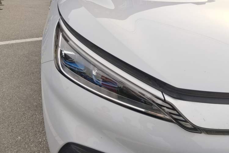 Used BYD Yuan PLUS 2022 510 km Luxury Version Right Front Headlight