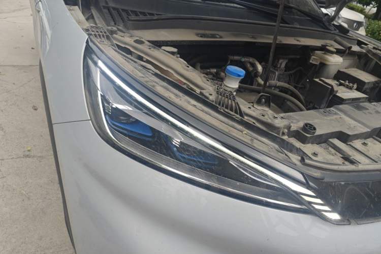 Used BYD Yuan PLUS 2022 510 km Luxury Version Right Front Headlight