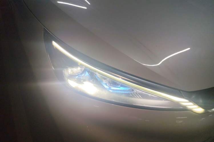 Used BYD Yuan PLUS 2022 510 km Flagship Version Right Front Headlight