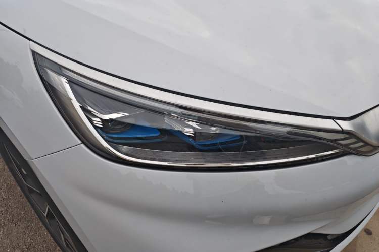 Used BYD Yuan PLUS 2022 510 km Flagship Version Right Front Headlight