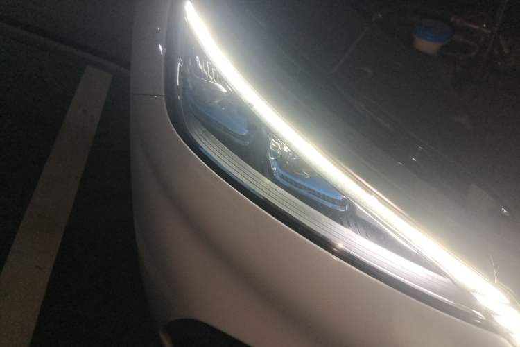 Used BYD Yuan PLUS 2022 430 km Luxury Version Right Front Headlight